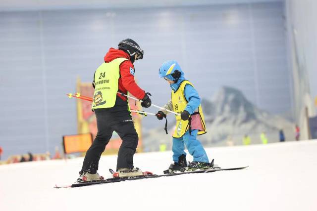 河北建成国内首个冰雪运动暨装备检测技术科普馆(图1)